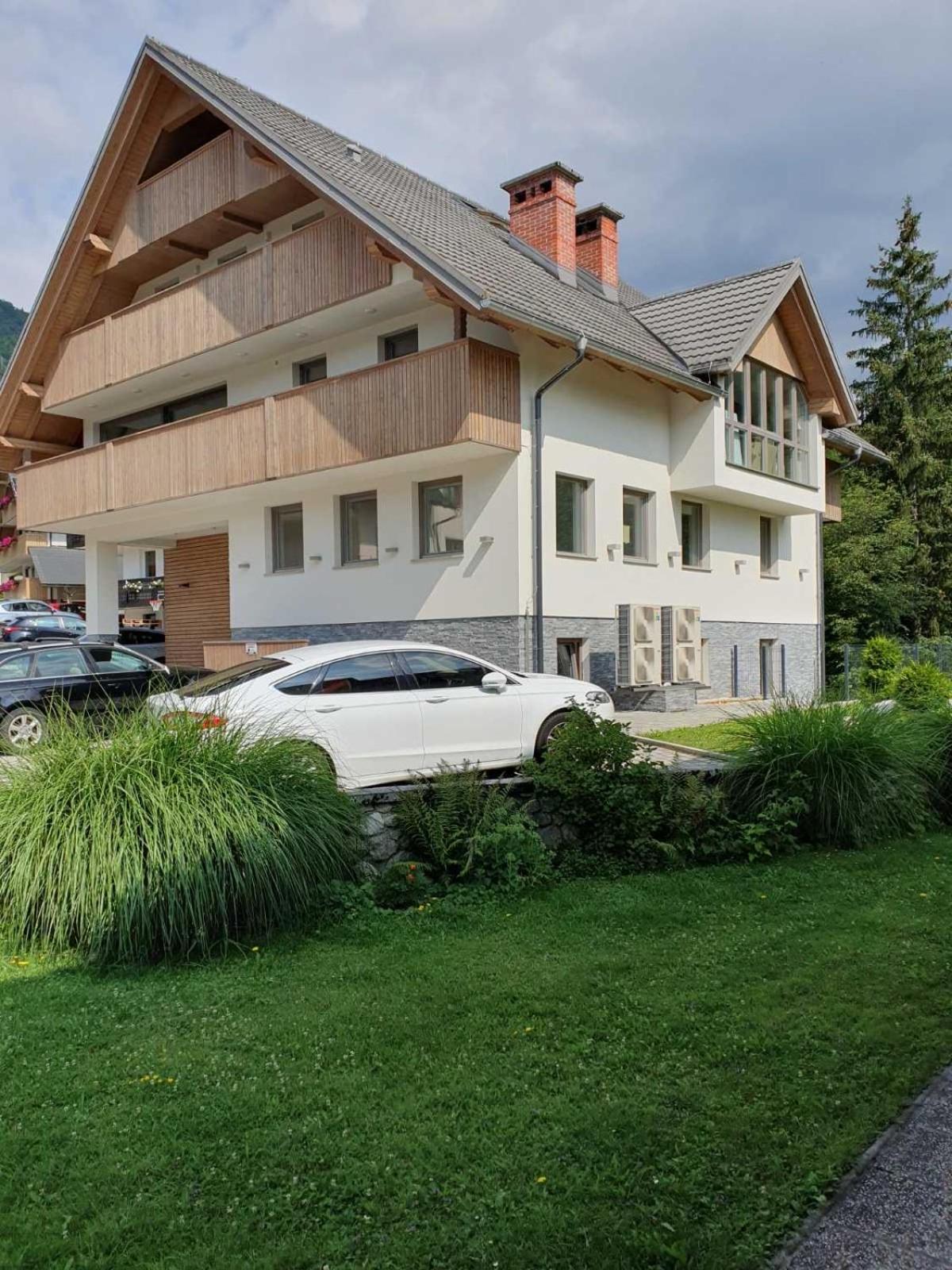 Luxury Apartment Near Lake Bohinj Eksteriør bilde